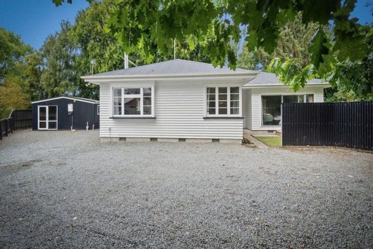 Photo of property in 15 Taramea Place, Addington, Christchurch, 8024