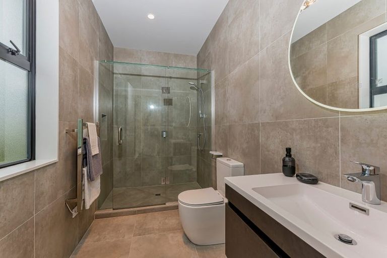 Photo of property in 4 Vintry Drive, Kumeu, 0810