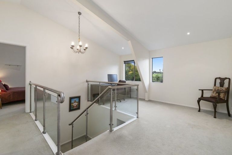 Photo of property in 1549e Great South Road, Ramarama, Drury, 2579