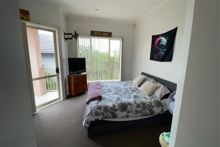 Photo of property in 36 Trimaran Drive, Gulf Harbour, Whangaparaoa, 0930