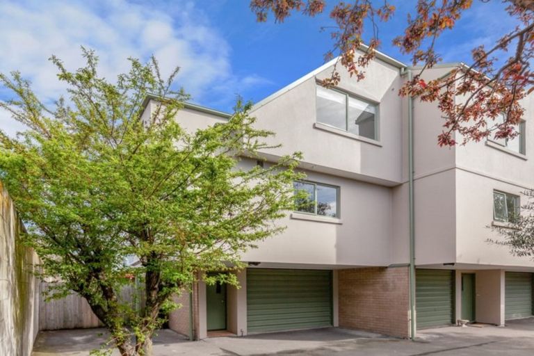 Photo of property in 9/292 Bealey Avenue, Christchurch Central, Christchurch, 8013