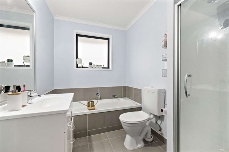 Photo of property in 5 Waitaua Street, Papakura, 2110