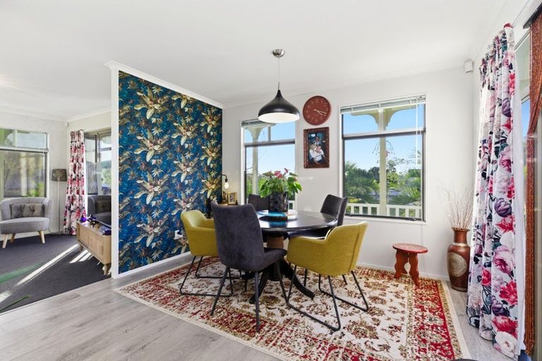 Photo of property in 2 Thornlea Drive, Welcome Bay, Tauranga, 3112