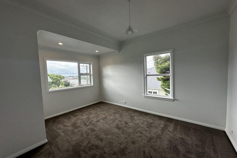 Photo of property in 7 Walter Street, The Glen, Dunedin, 9011