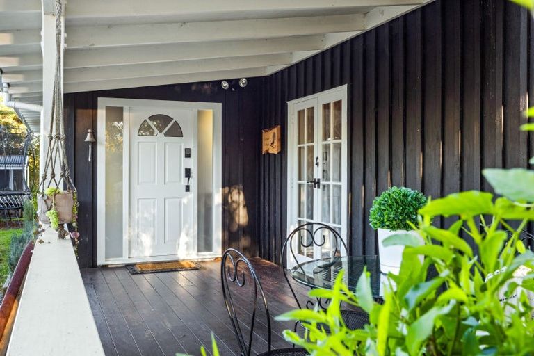 Photo of property in 16 Waitoki Road, Waitoki, Kaukapakapa, 0871