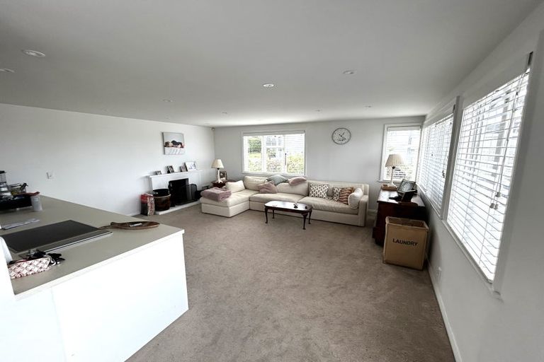 Photo of property in 132 Kohimarama Road, Kohimarama, Auckland, 1071