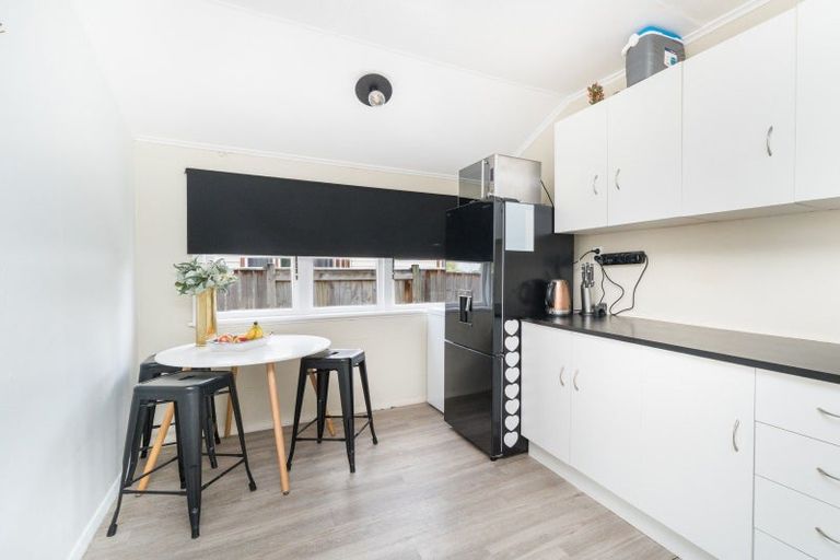 Photo of property in 32 Taylor Avenue, Feilding, 4702