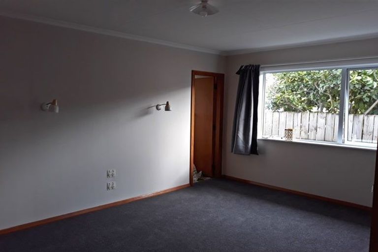 Photo of property in 14 Bond Street, Hokowhitu, Palmerston North, 4410