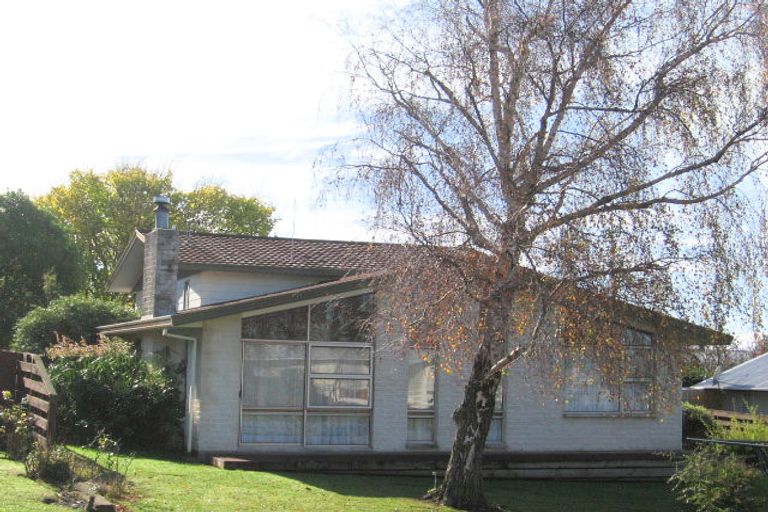 Photo of property in 3 Rangeview Place, Feilding, 4702