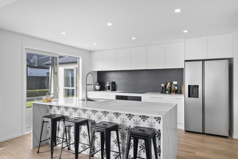 Photo of property in 10 Brooklands Street, Burwood, Christchurch, 8083