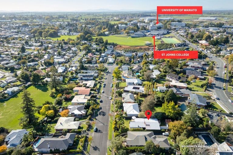 Photo of property in 25 Hillcrest Road, Hillcrest, Hamilton, 3216