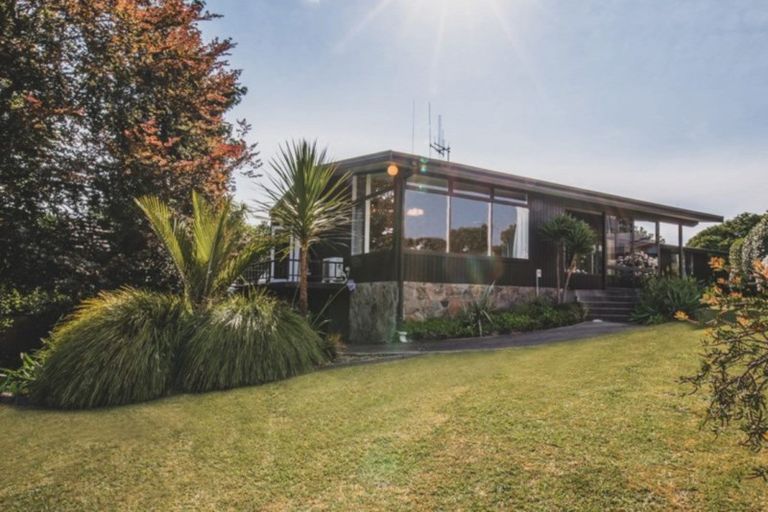 Photo of property in 345 Devonport Road, Tauranga, 3110