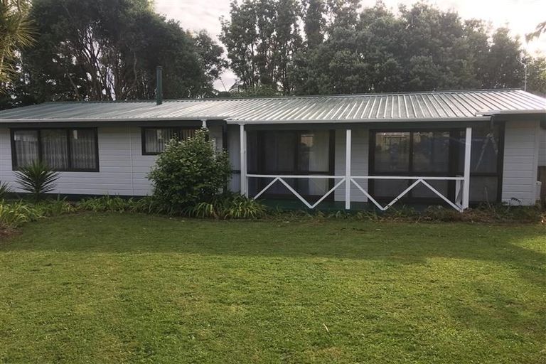 Photo of property in 9 Keats Place, Whalers Gate, New Plymouth, 4310