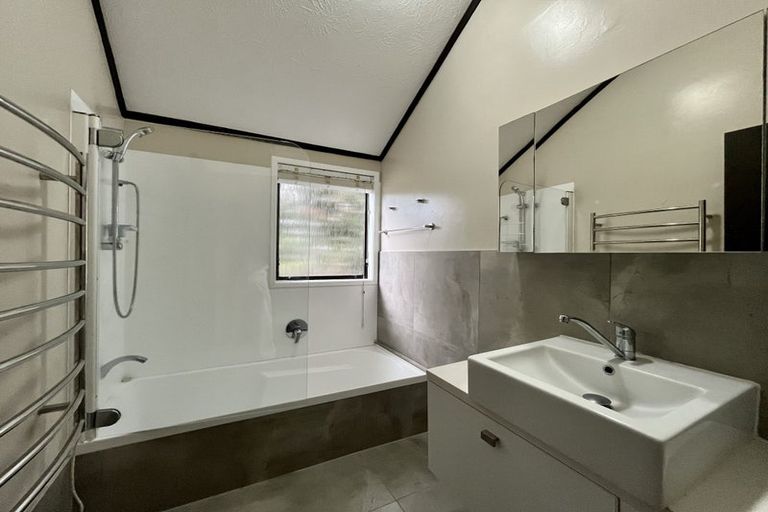 Photo of property in 26 Orinda Close, Botany Downs, Auckland, 2010