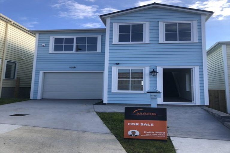 Photo of property in 11 Fernly Rise, Flat Bush, Auckland, 2019