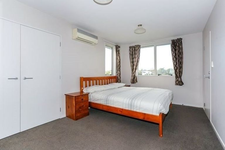 Photo of property in 1 Erceg Way, Rosehill, Papakura, 2113