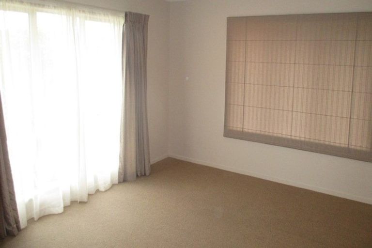 Photo of property in 12 Piwakawaka Court, Rototuna North, Hamilton, 3210