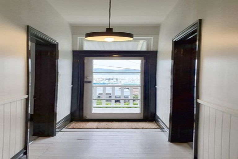 Photo of property in 28 London Street, Lyttelton, 8082