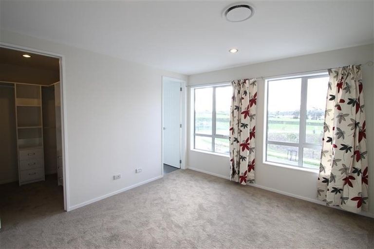 Photo of property in 69 Ridgedale Road, Silverdale, 0932