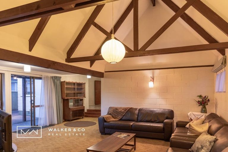 Photo of property in 10 Weka Grove, Elderslea, Upper Hutt, 5018