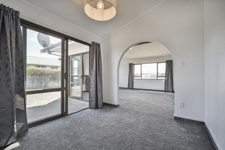 Photo of property in 13 Kingsley Drive, Flaxmere, Hastings, 4120