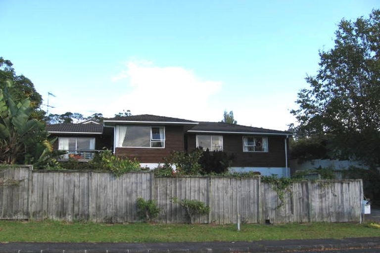 Photo of property in 15 Carina Crescent, Torbay, Auckland, 0630