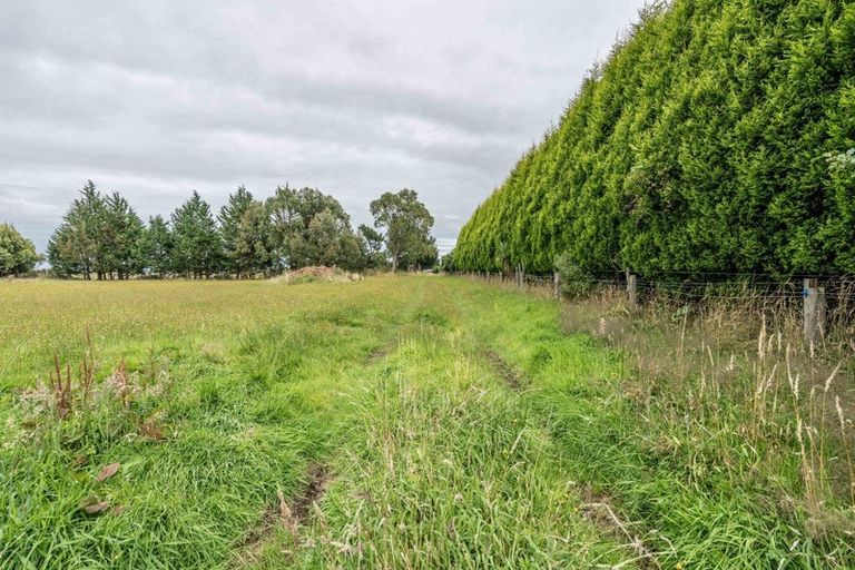 Photo of property in 7 Watt Road, Otatara, Invercargill, 9879