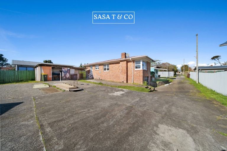 Photo of property in 43a Vine Street, Mangere East, Auckland, 2024