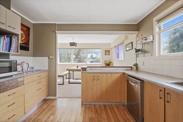 Photo of property in 25 Benalder Crescent, Tokoroa, 3420