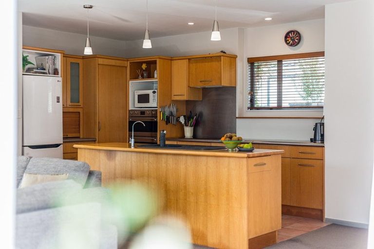 Photo of property in 16 Calcutta Street, Khandallah, Wellington, 6035