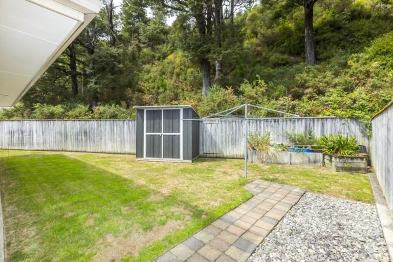 Photo of property in 33 Evergreen Crescent, Trentham, Upper Hutt, 5018