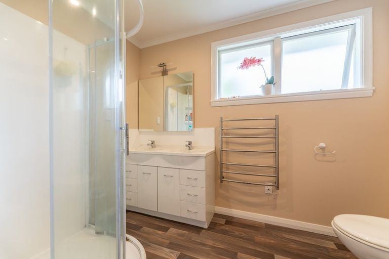 Photo of property in 53 Campbell Street, Geraldine, 7930