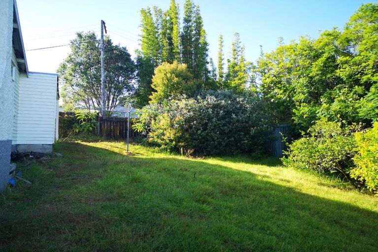 Photo of property in 85 Gardner Avenue, New Lynn, Auckland, 0600