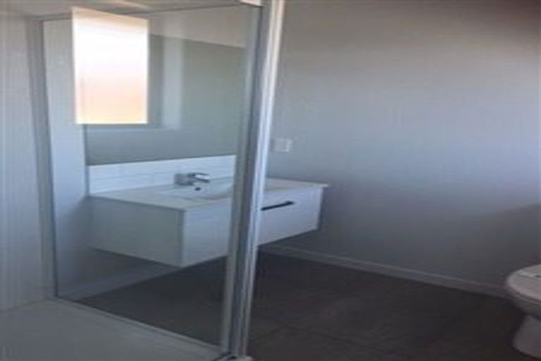 Photo of property in 12 Waghorn Street, Pyes Pa, Tauranga, 3112