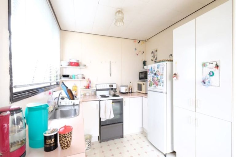 Photo of property in 3/9 Ireland Place, Ranui, Auckland, 0612