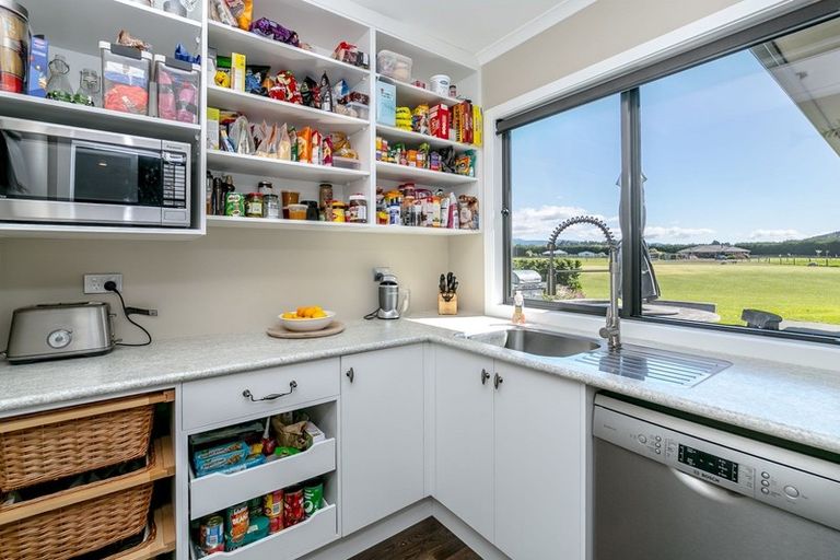 Photo of property in 46 Welch Road, Opaki, Masterton, 5871