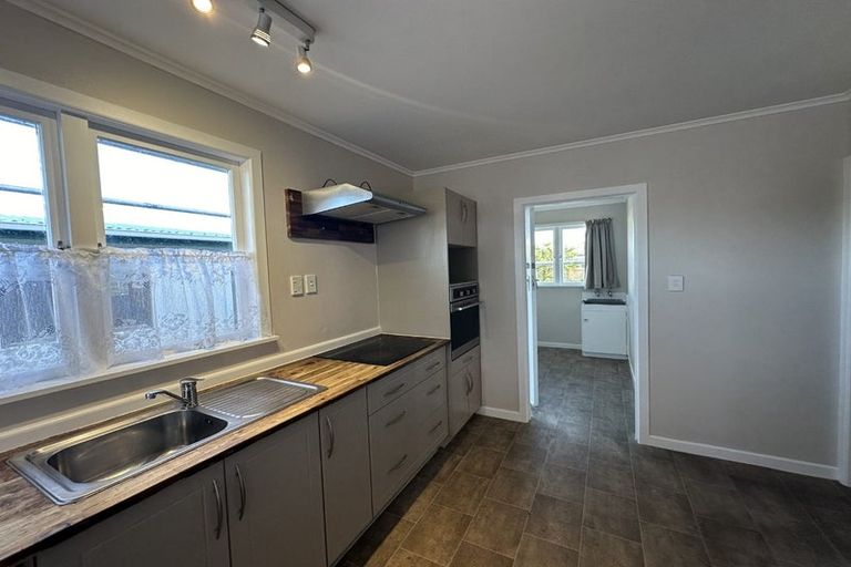 Photo of property in 11 Erin Street, Tikipunga, Whangarei, 0112