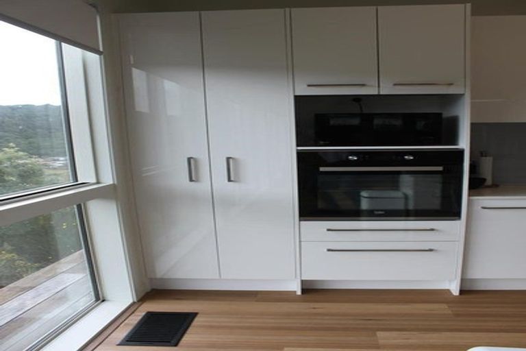 Photo of property in 38b Emerald Hill Drive, Birchville, Upper Hutt, 5018