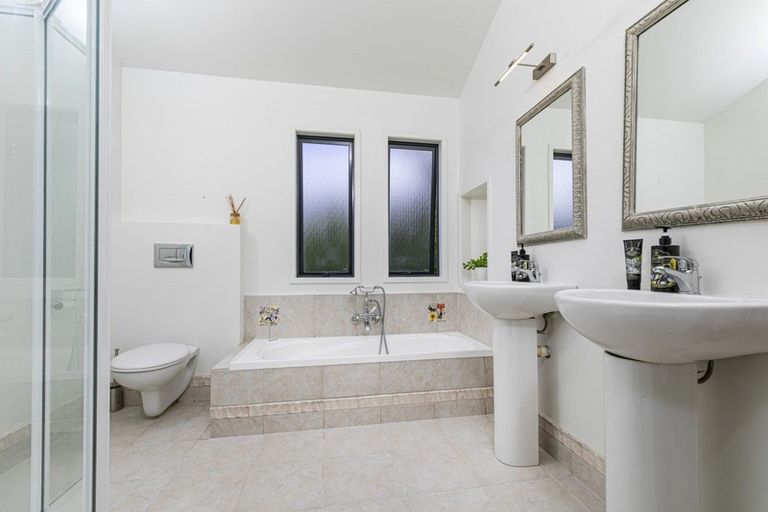 Photo of property in 99 Potter Road, Dairy Flat, Albany, 0792