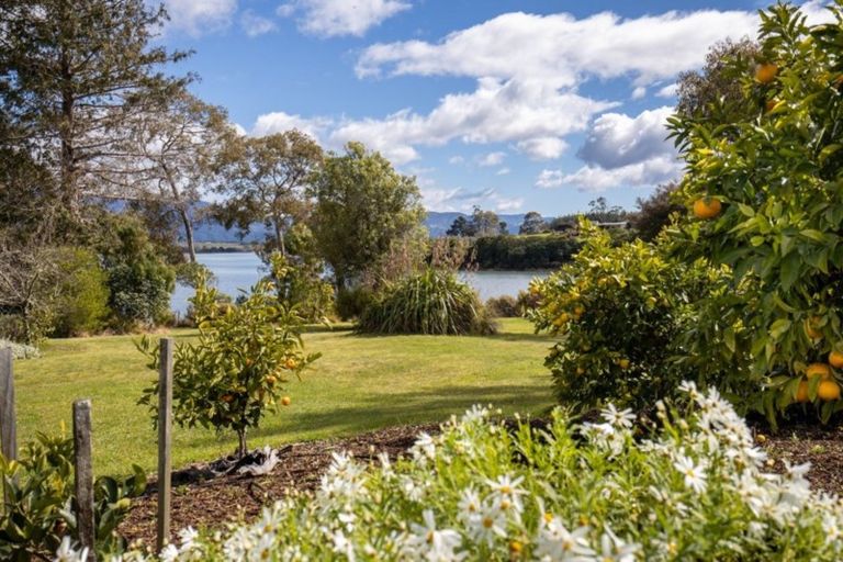 Photo of property in 172 Kina Peninsula Road, Tasman, Upper Moutere, 7173