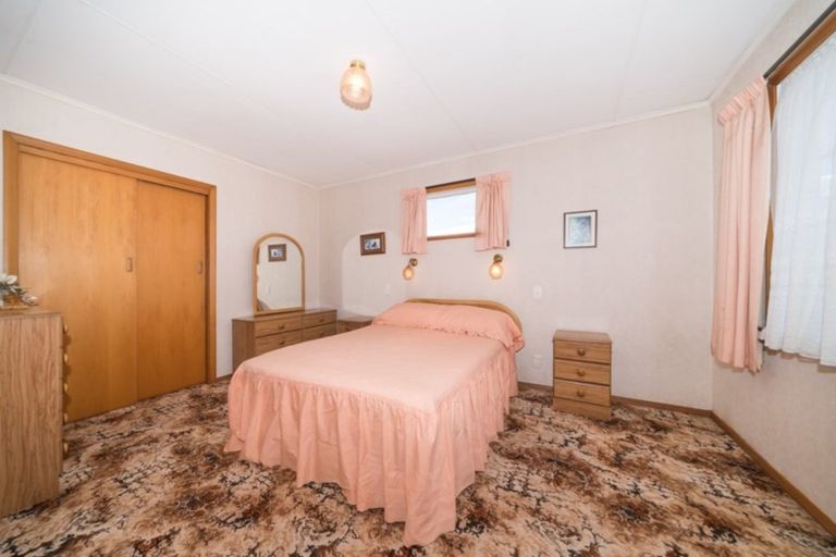 Photo of property in 6 Tern Place, Hokowhitu, Palmerston North, 4410