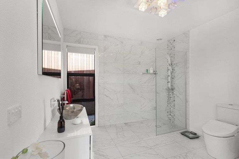 Photo of property in 812 Ruapuke Road, Raglan, 3296