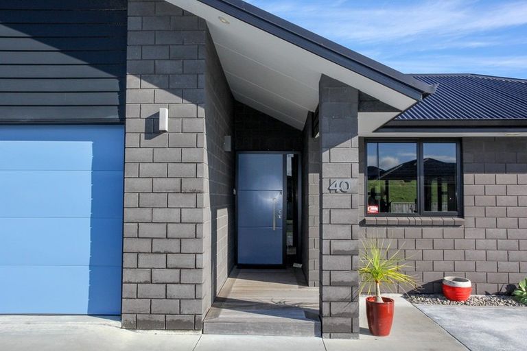 Photo of property in 40 Cyrus Street, Whalers Gate, New Plymouth, 4310