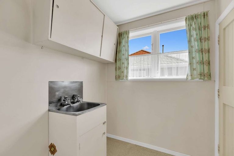 Photo of property in 119 Rangiora Avenue, Roslyn, Palmerston North, 4414