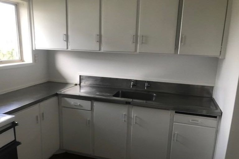 Photo of property in 80 Walmsley Road, Otahuhu, Auckland, 1062