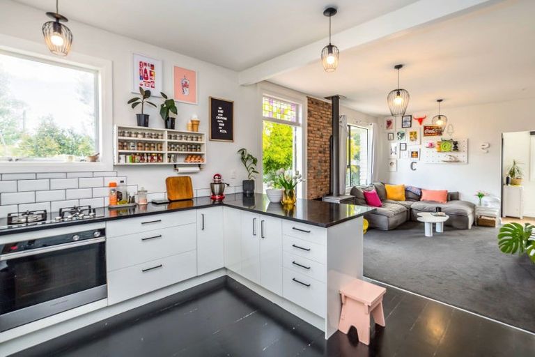 Photo of property in 23 Kupe Drive, Carterton, 5713