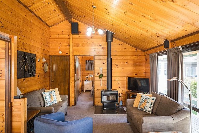 Photo of property in 63a Rangitane Street, Palmerston North, 4414