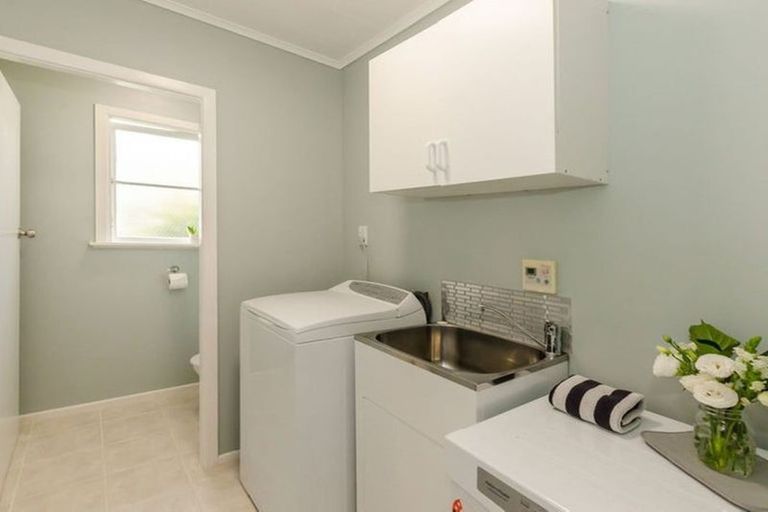 Photo of property in 40 Parata Street, Waikanae, 5036