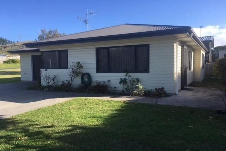 Photo of property in 114 Riverview Road, Huntly, 3700