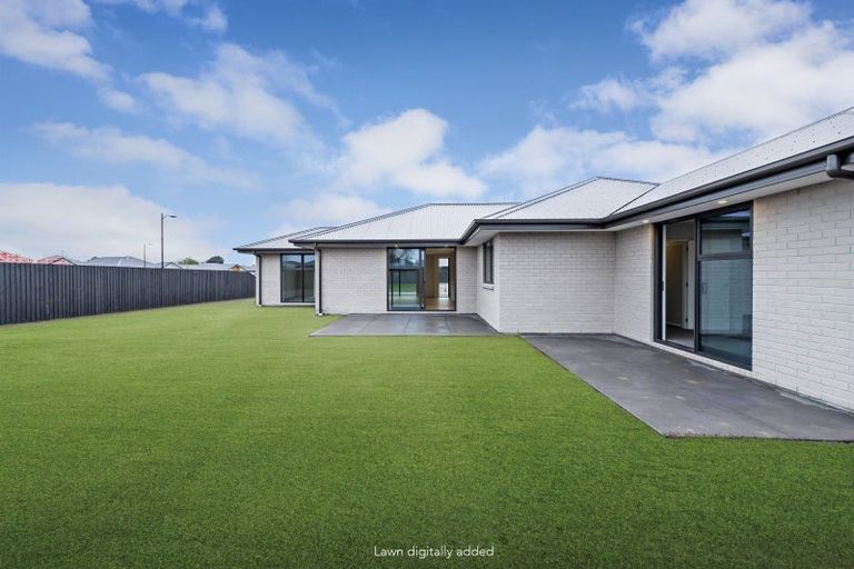 Photo of property in 20 Lunn Crescent, Leeston, 7632